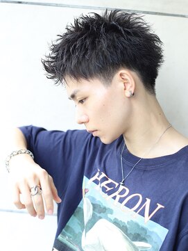 リップスヘアー 千葉(LIPPS hair) 横顔綺麗なフェザーツイストショート