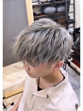 ハイレート 坂戸店(Hairate) シルバーグレー×マッシュ