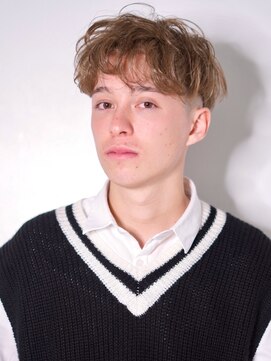 アッド バイ ケーツー(add by K-two) ハイトーンマッシュ×癖毛パーマ★攻めたカジュアルヘア