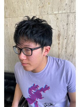 理容 鮎川 人気のブルーブラックカラー！