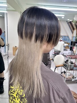 ハチ(HACHI) 個性派クラゲウルフ