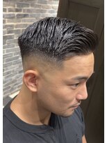 ミリオンバックス 御徒町店(Million Backs) フェード/サイドパート/barber <理容室>[メンズ/眉毛]