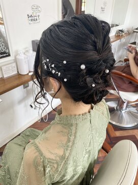 ヘアーアンドメイクアップモパ お呼ばれヘア