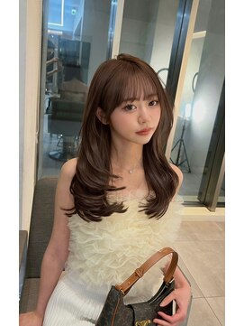 cカールレイヤー_イメチェン美髪外ハネボブホワイトブロンド