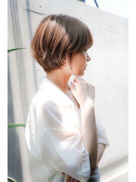 ザ シー 橋本(The C) 20代30代40代ナチュラル大人可愛いショートボブ