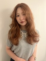 サンデイズド(SUNDAZED)&nbsp;巻き髪/セミロング/オレンジ