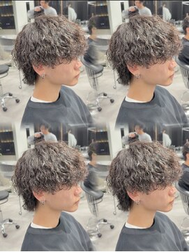 ステラ(STELLA) メンズパーマ/メンズカット/眉毛サロン/ツイストスパイラル