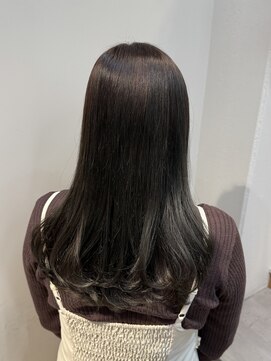 マル 日立(maru.) アッシュブラウン　ツヤ髪　ロングヘア　髪質改善