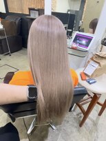 サイ(PSY)&nbsp;ミルクティー/髪質改善／池袋/ダブルカラー／ハイトーン