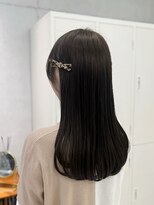 ローウェ 渋谷(Louwe) 透け感オリーブグレージュ【Louwe 渋谷 mitsuki】