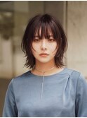 ハッシュミディアム/レイヤーカット/アッシュグレージュ
