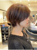 大人丸みショート/白髪染め/ヘーゼルベージュ