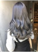 グレーアッシュ