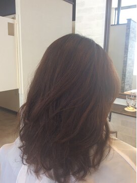 スリービープラス(3beplus) かきあげ系パーマスタイル