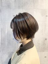フリージア美容室 大人ショート