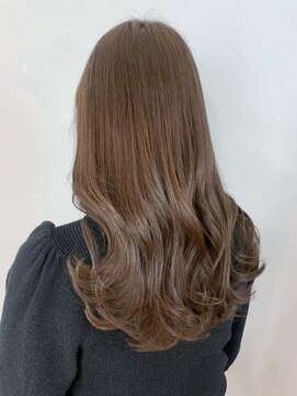 アイティーバイアルバム 下北沢店(IT by ALBUM) チョコレートブラウン_フェミニンロングダークアッシュ_ba375171