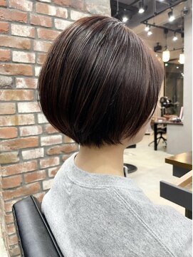 ザシー オモテサンドウ(The C) 丸みショートボブ◎大人かわいい◎「TheC 表参道」