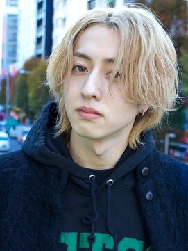 アイトーキョー 横浜(AI TOKYO) 束感/アップバング/ツーブロックマッシュ/コンマヘア[横浜駅]