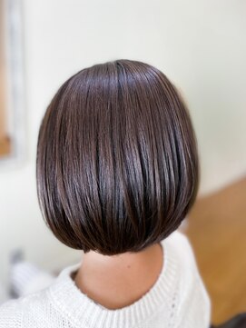 ディアモデュクス(Diamo deux) 艶髪ボブ