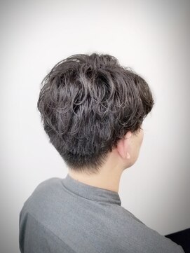 リバティシェアバーバー 銀座(LIBERTY SHARE BARBER) 【星野源さん風】アップバンクパーマスタイル