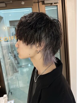 コワファーストナガサキシャンプーボーイ(COIFF1RST NAGASAKI SHAMPOO BOY) ソフトツイストパーマ　インナーブリーチ　ウルフ　メンズ　長崎