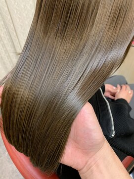 ロマンヤカタ ファース(ROMAN YAKATA fars) 髪質改善プレミアムカラー　イルミナカラー　美髪ケア@田代12/16