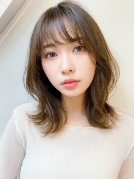 エルブロッサム 北上尾店(L Blossom) 10代20代30代大人かわいい艶感アッシュグレージュヨシンモリヘア