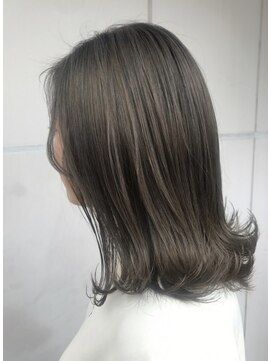 ブレイブ 福岡天神店(BRAVE) グレージュ