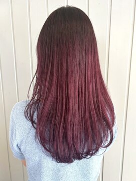 アンド アノン(and anon) レッドカラー　ハイトーン　暖色系　ロングレイヤー　イメチェン