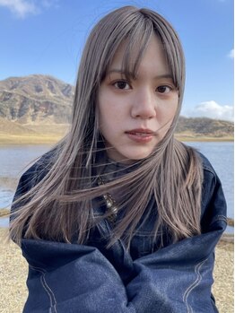 カムジーヘッド(COMEGHEAD)の写真/《*お客様の魅力を引き出すカラーデザイン*》ワンカラーでも透明感のある色味で、おしゃれな印象に[南熊本]
