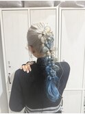 ポニーテールアレンジ / ヘアアレンジ / 個性派 / デザイン