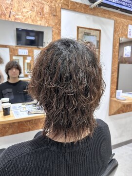 ウタ(uta) 【あおき ひかる】トレンド メンズパーマ