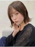 外ハネボブ大人かわいいインナーカラーアッシュグレージュ