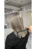 シルバーグレー