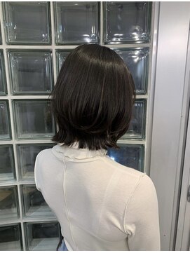 アロー(arrow) くびれボブ　【クレハ】