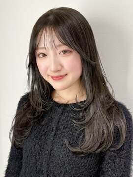 ビューシンサイバシ(VIEW SHINSAIBASHI) ハイレイヤーカット前髪イメチェングレージュ10代20代30代