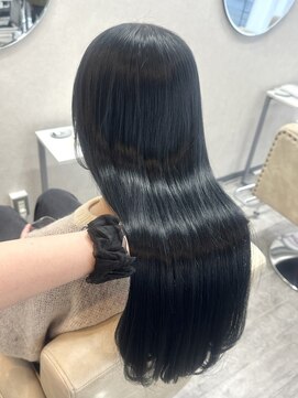 ソア 並木坂(Soa) ブルーブラック/透明感カラー/ブリーチ/Chihiro