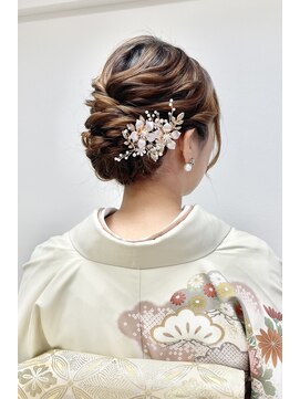 ジェシータ 品川駅前店(GESHITA) お着物用上品アップスタイル
