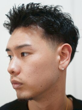 メリケンバーバーショップ コウベ(MERICAN BARBERSHOP KOBE) メンズバーバースタイルアクティブショートa