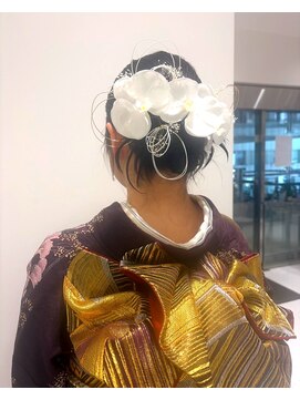 ウィスタリアフィールド アヴェダ(WISTARIA FIELD AVEDA) 【広島】ヘアセット/ヘアアレンジ/成人式/卒業式