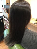 クローゼット(CLOSET) 赤みを最大限抑えたアッシュカラー