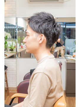 メンズ ショート ツーブロック 耳かけ 刈り上げ L ヘアージャンティ Hair Gentil のヘアカタログ ホットペッパービューティー