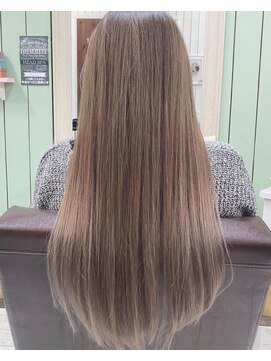 パワーオブヘアーセイカ(Power of Hair Seika) ロングヘアーのミルクティーベージュグラデーション