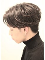 ノイセル 西本町(Noisyle) コンマバングセンターパートウェットヘアスリークショート