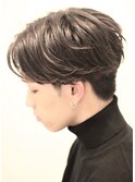 コンマバングセンターパートウェットヘアスリークショート