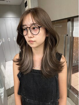 サイン 渋谷(SIGN) 20代30代トレンドなレイヤーカットハッシュカットレイヤーボブ