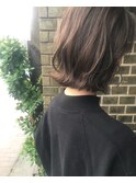 チョコレートブラウン×ぷつっとカット切りっぱなし外ハネボブ