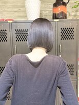 ヲタク(wotaku.) ダークグレージュブルーブラックミニぷつっとボブ切りっぱなし