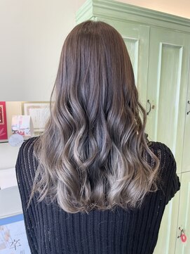 ブランシェ 高蔵寺店(BRANCHE) グラデーションカラー【濱嶋】