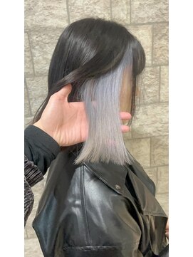 シェアサロンシエナ(share salon SCENA) インナーホワイトグレー